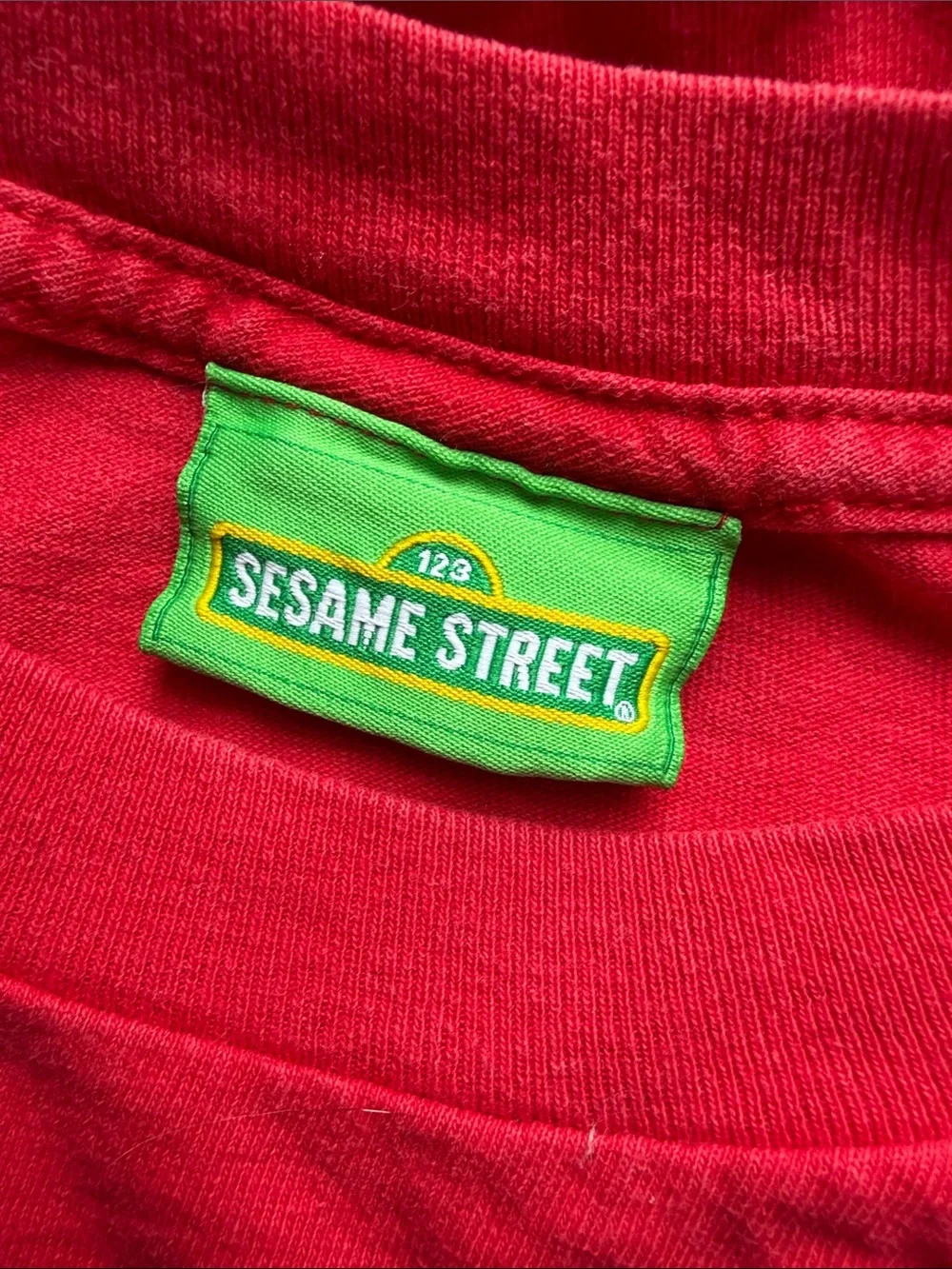 Vintage Sesame Street Short Sleeve graphic tee - Merry Christmas from the Street